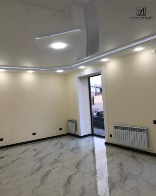 Բազմաֆունկցիոնալ գույք Շիրակացու փողոցում Գյումրիում, 60 քմ