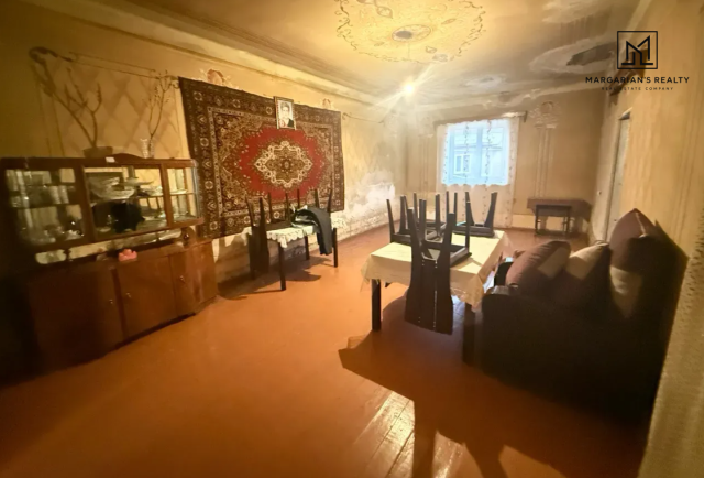 Մեկ հարկանի քարե տուն, Հնոցավան 3-րդ շարք Գյումրիում, 151 քմ, 508 քմ հողի վրա