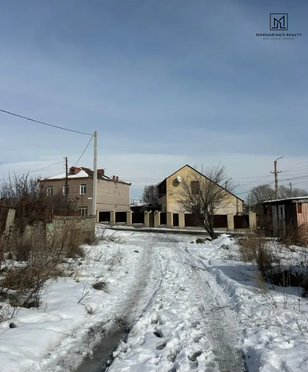 Հողատարածք ընդհանուր օգտագործման Կարեն Դեմիրճյան փողոցի 6-րդ նրբանցքում Գյումրիում, 750 քմ