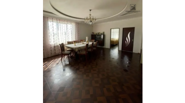 Երկու հարկանի քարե տուն, Chernishevski Street Գյումրիում, 200 քմ, 100 քմ հողի վրա, 2 սանհանգույց