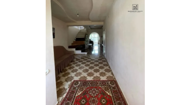 Երկու հարկանի քարե տուն, Chernishevski Street Գյումրիում, 200 քմ, 100 քմ հողի վրա, 2 սանհանգույց