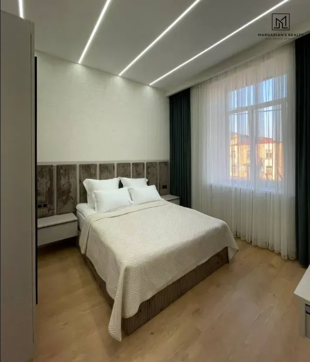 2 սենյականոց բնակարան Տիգրան Մեծի պողոտայում Գյումրիում, 40 քմ, 2/2 հարկ, քարե շենք